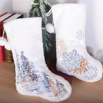 Chaussettes de cadeau de flocon de neige pour enfants de vacances d'arbre de Noël